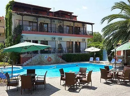 Hotel Pelli