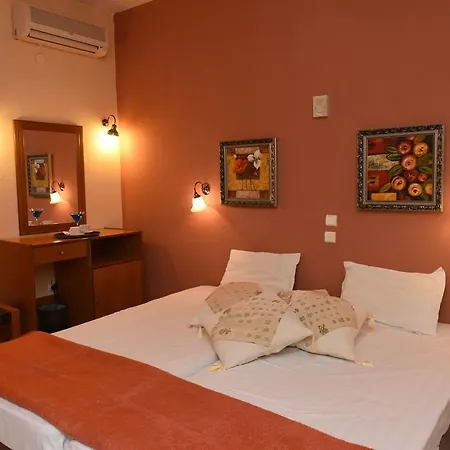 Hotel Pelli