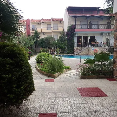 Hotel Pelli