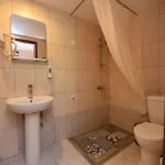 Hotel Pelli 3*