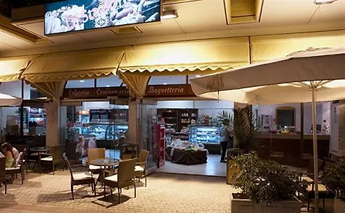 Pelli Pefkochori